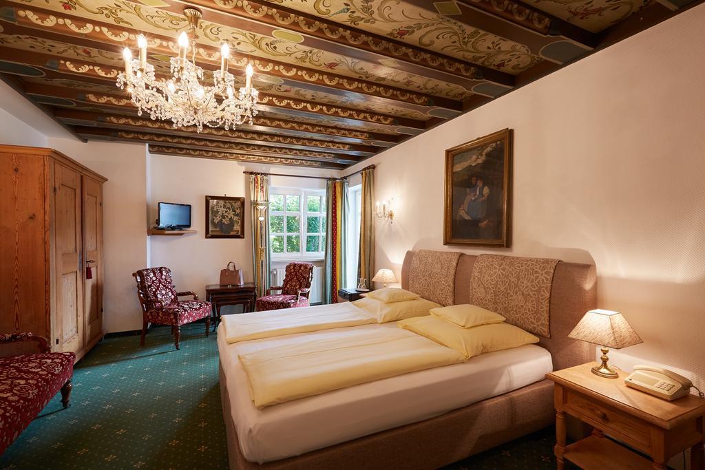 Hotel Edelweiss Garni 加爾米施-帕滕基興 外观 照片